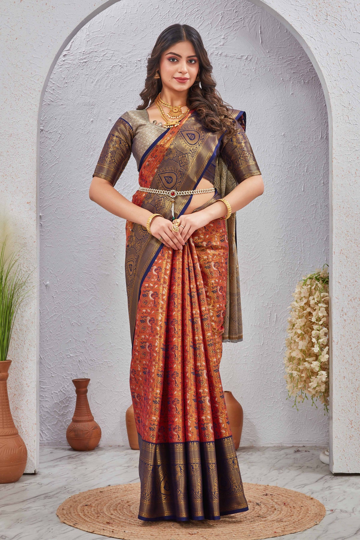 Ethnic Motifs Zari Silk Blend Dharmavaram Saree