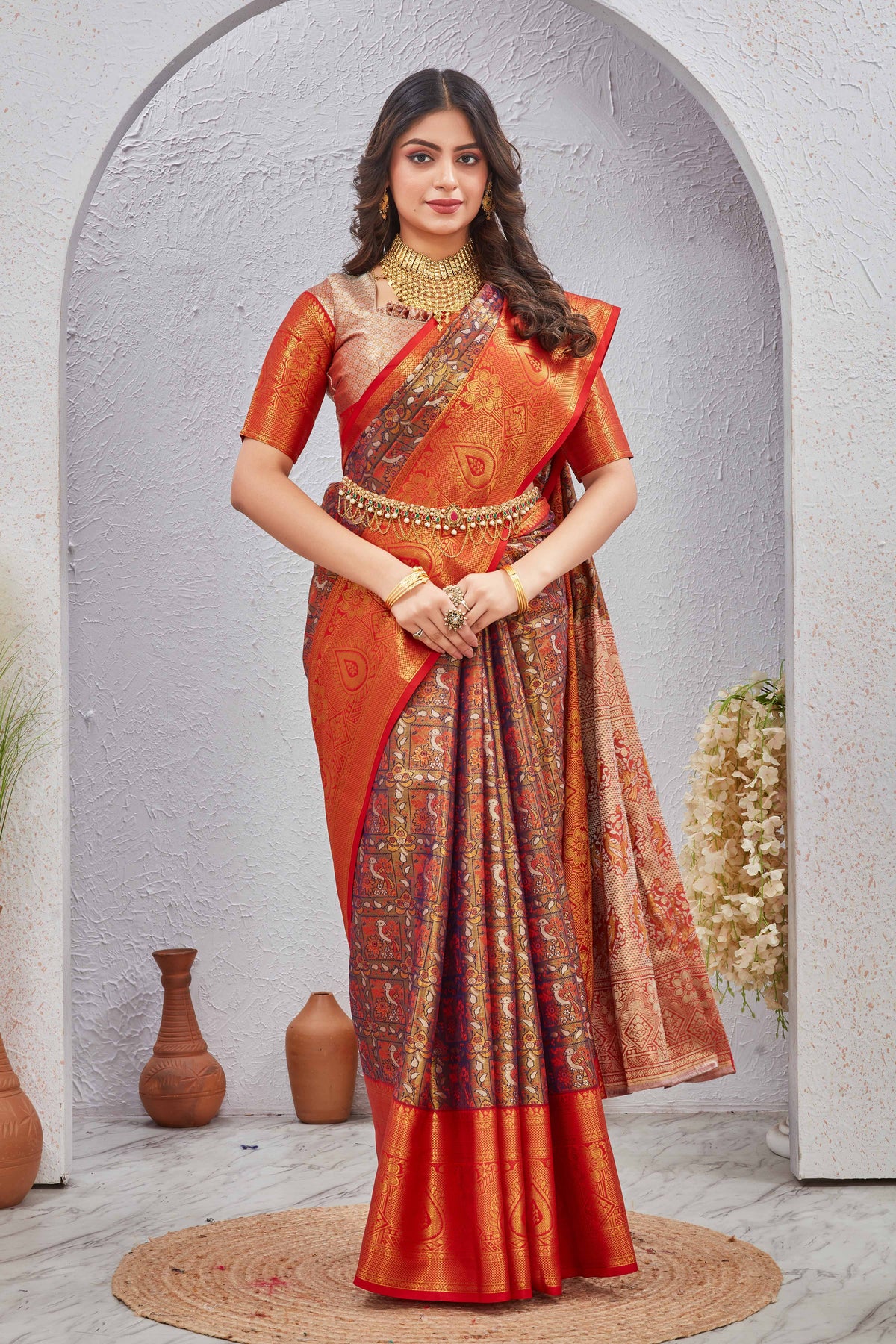 Ethnic Motifs Zari Silk Blend Dharmavaram Saree